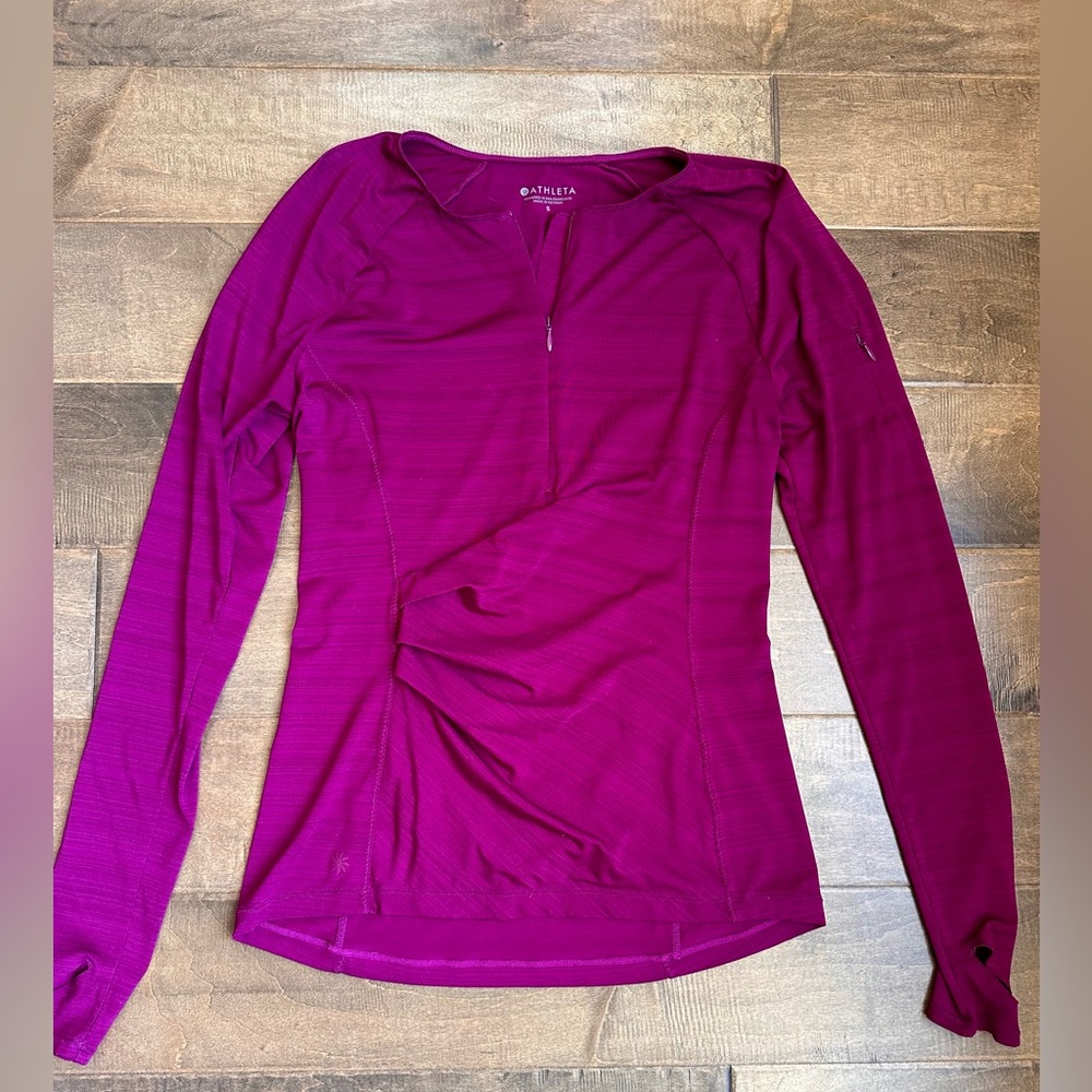 Athleta active outer layer top, size small